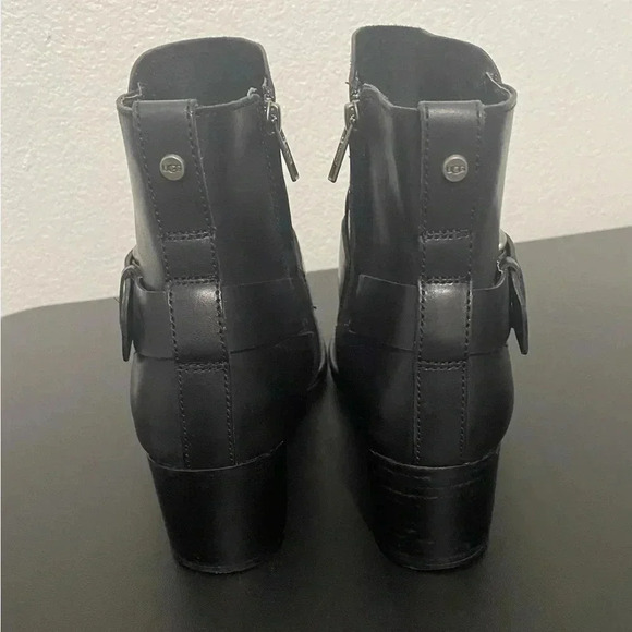 UGG Biker Moto Ankle Boots Black Leather Bikercore Combat Festival - Picture 12 of 17